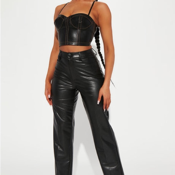 Fashion Nova Pants - Sz M  women Fashion Nova Truly chic faux leather pant black New